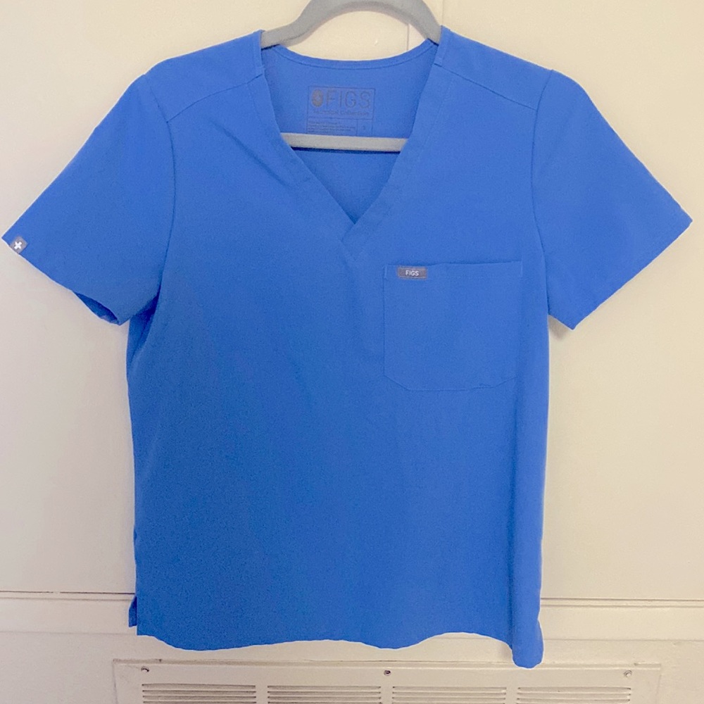 FIGS Catarina Scrub Top